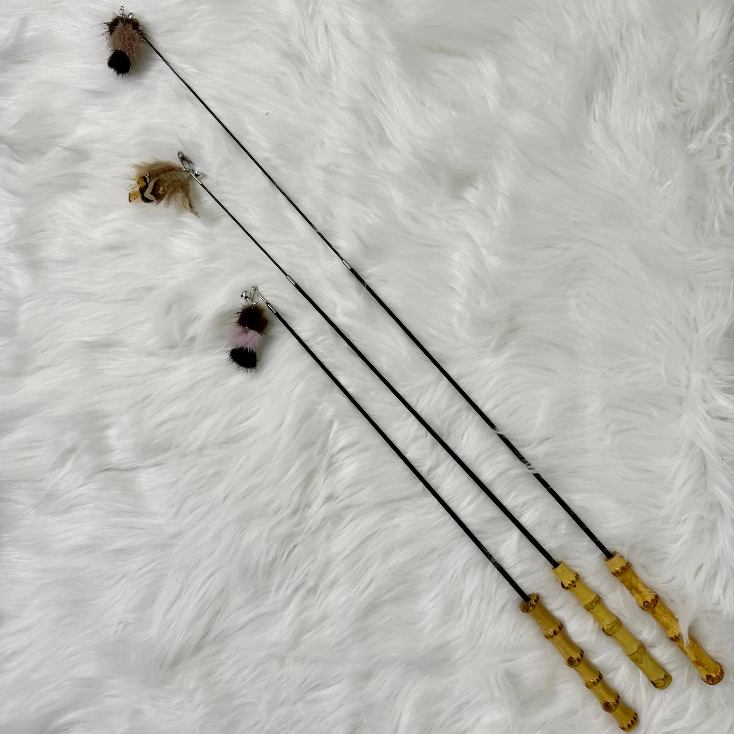 WhatsApp Image 2025-09-16 at 3.46.30 PM (12) Adjustable Cat Teaser 57cm - 85cm - Image 1